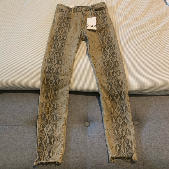 ZARA High Waist Skinny Pants - Picture 3 of 5
